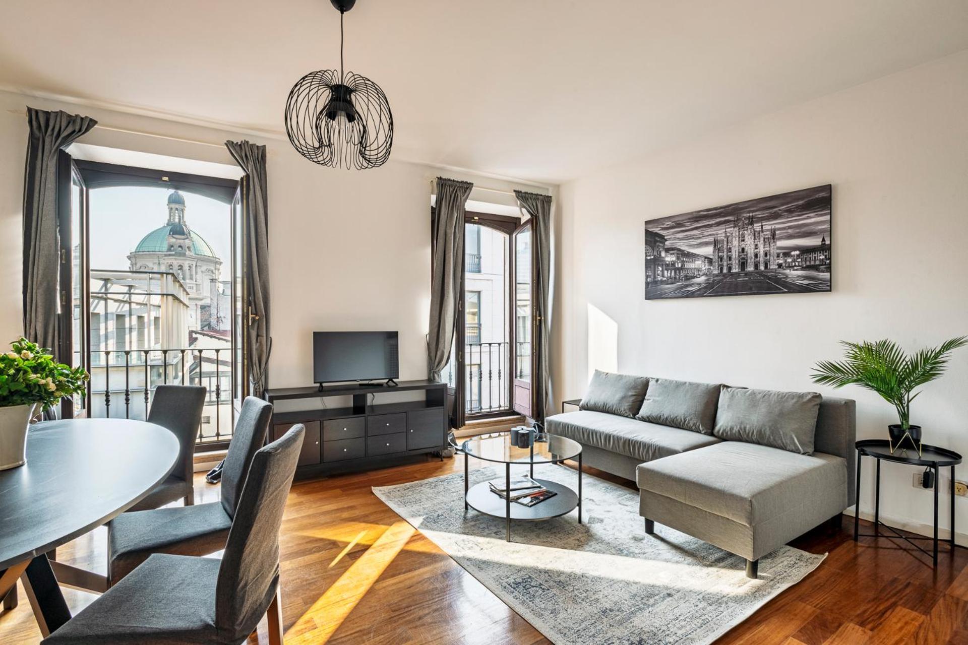 Elegant 2 Bedrooms Apartments Near Duomo Milano Exterior foto